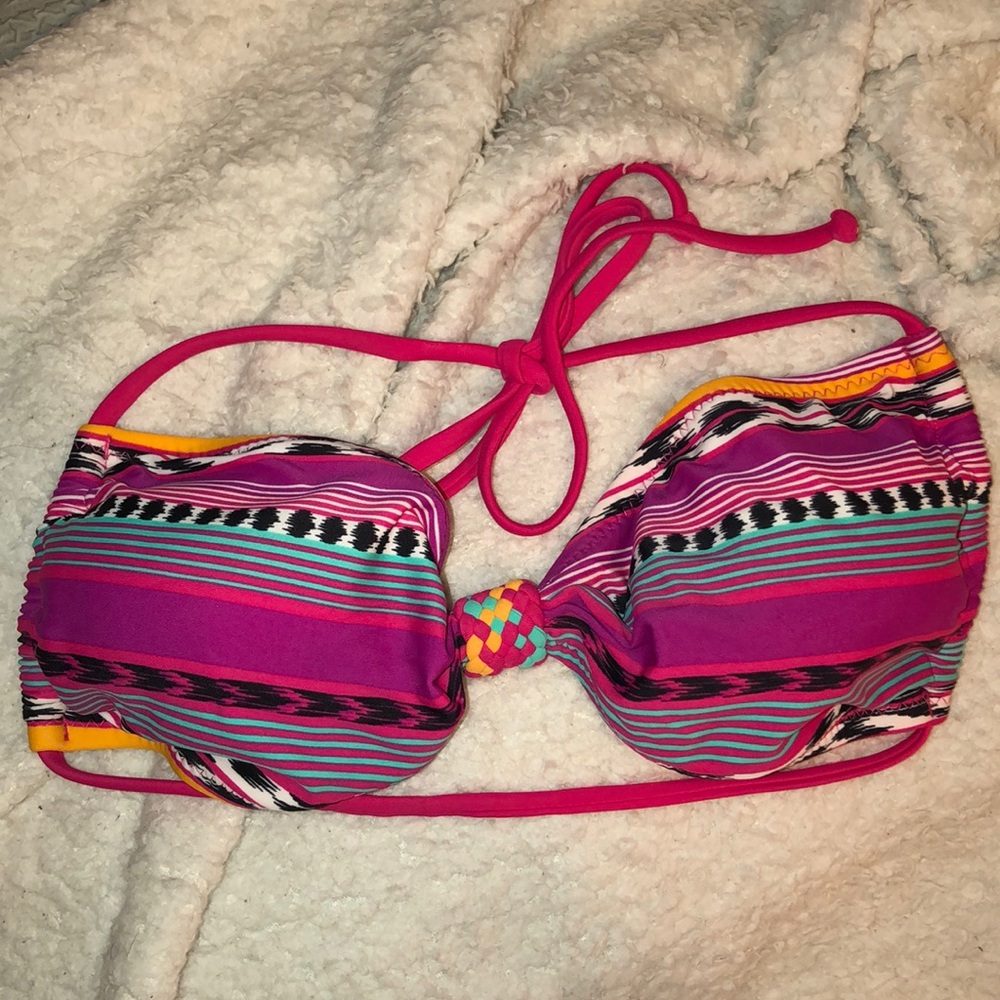 🛑 Large aztec design bikini top